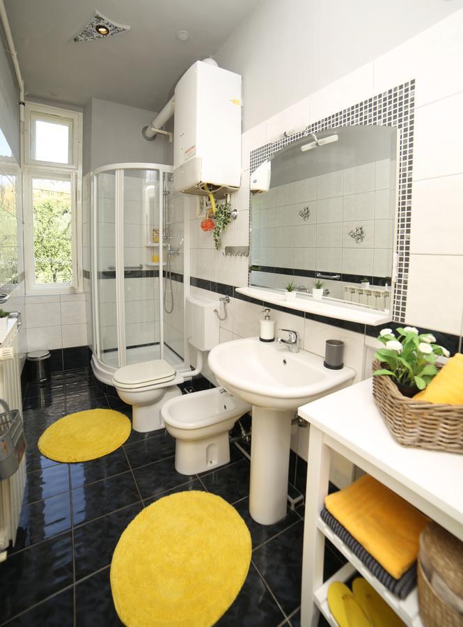 Subcastrum Apartments بولا المظهر الخارجي الصورة